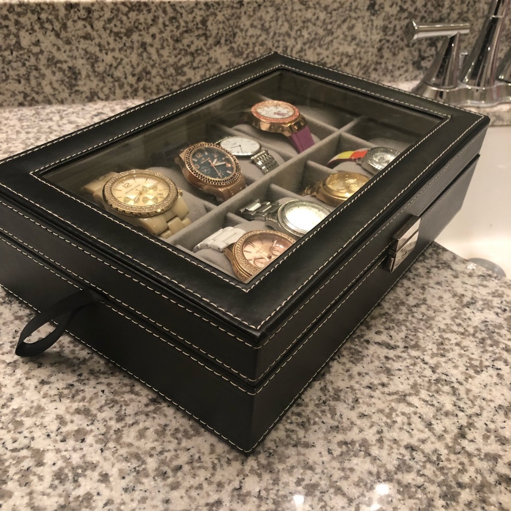 Watch box
